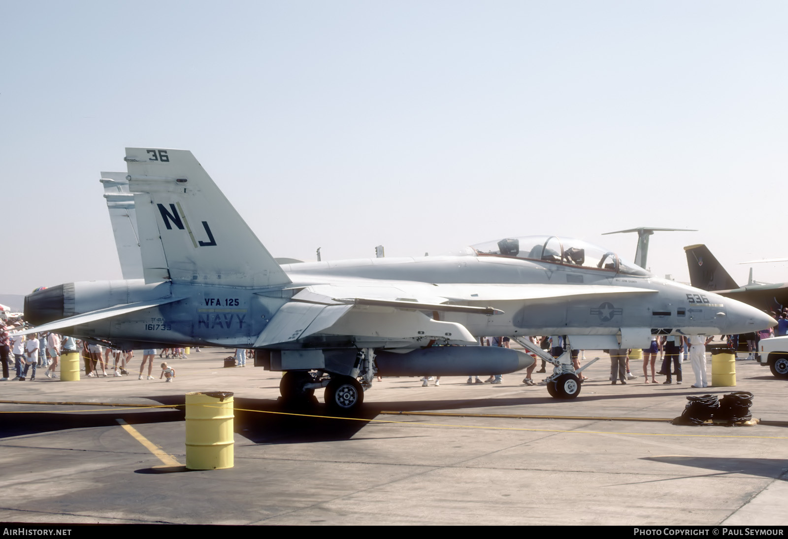 Aircraft Photo of 161733 | McDonnell Douglas F/A-18B Hornet | USA - Navy | AirHistory.net #802740
