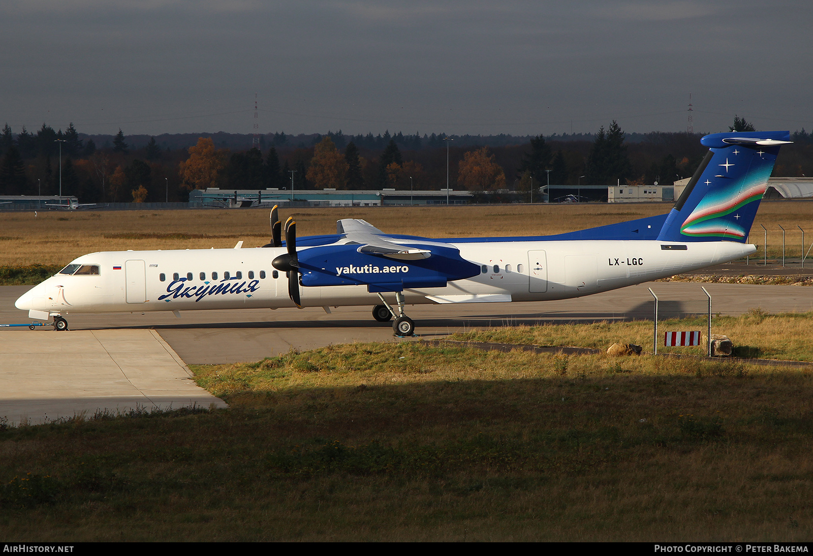 Aircraft Photo of LX-LGC | Bombardier DHC-8-402 Dash 8 | Yakutia Airlines | AirHistory.net #802752