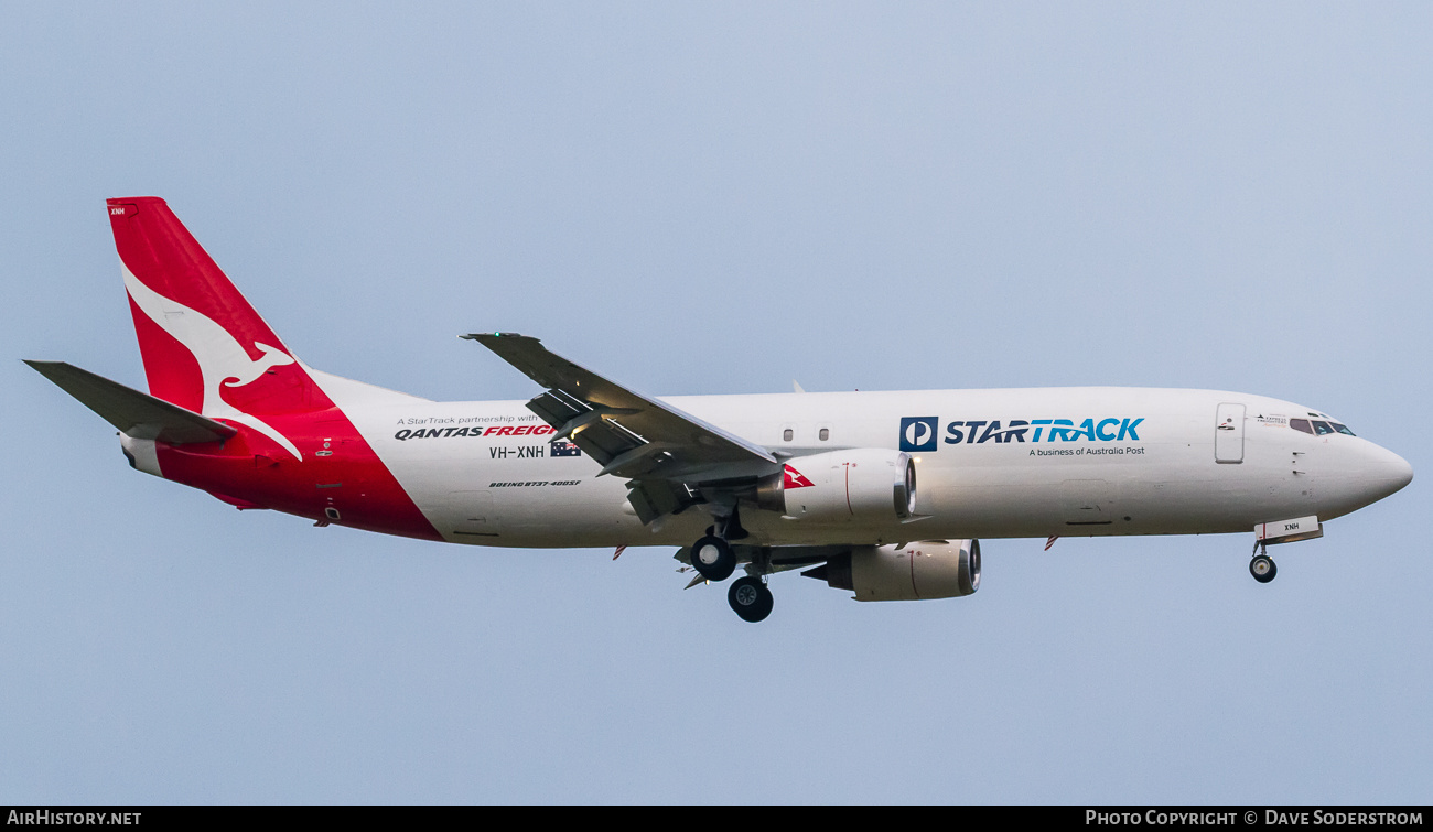 Aircraft Photo of VH-XNH | Boeing 737-4S3(SF) | StarTrack | AirHistory.net #802910