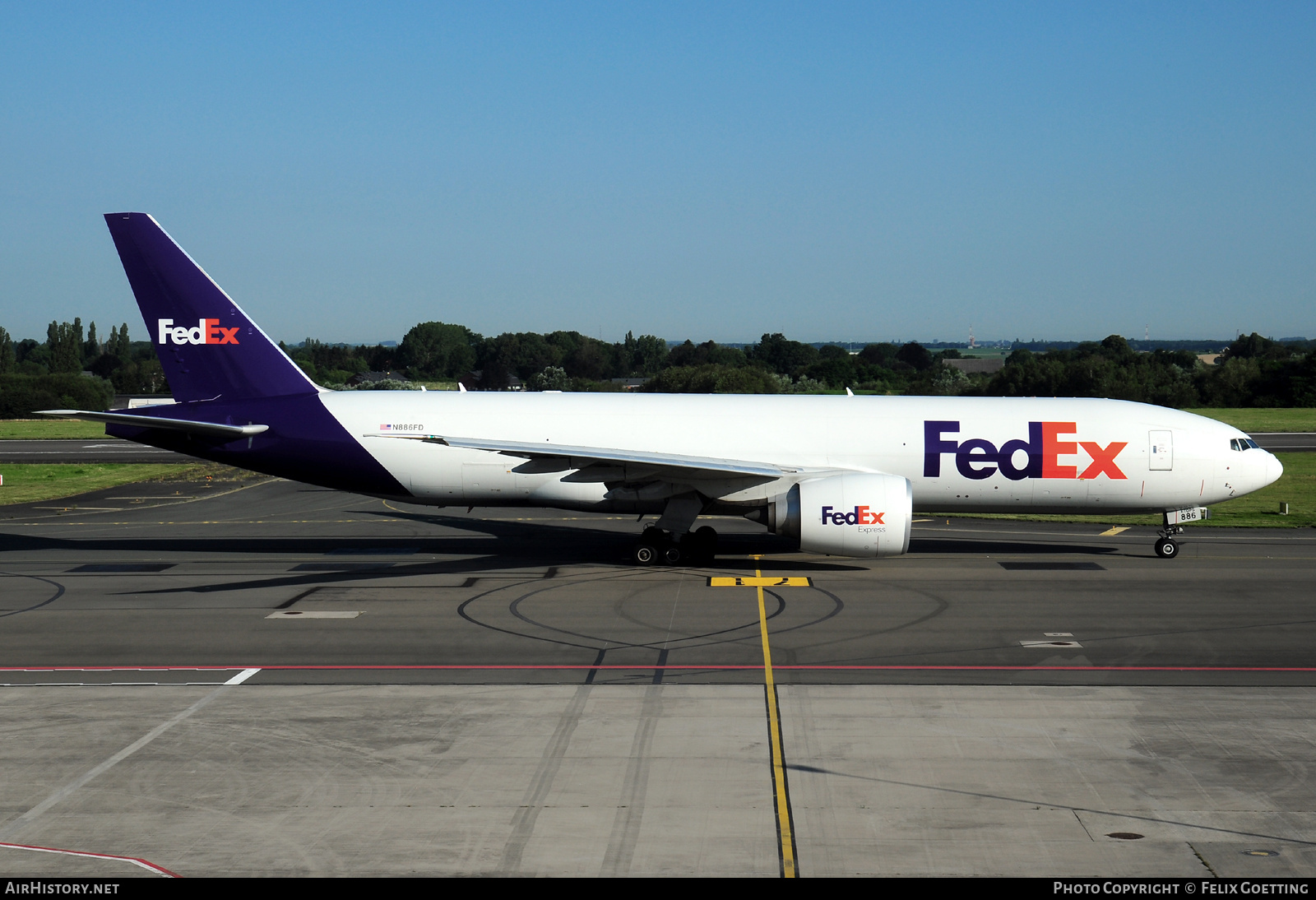 Aircraft Photo of N886FD | Boeing 777-FS2 | Fedex - Federal Express | AirHistory.net #803007