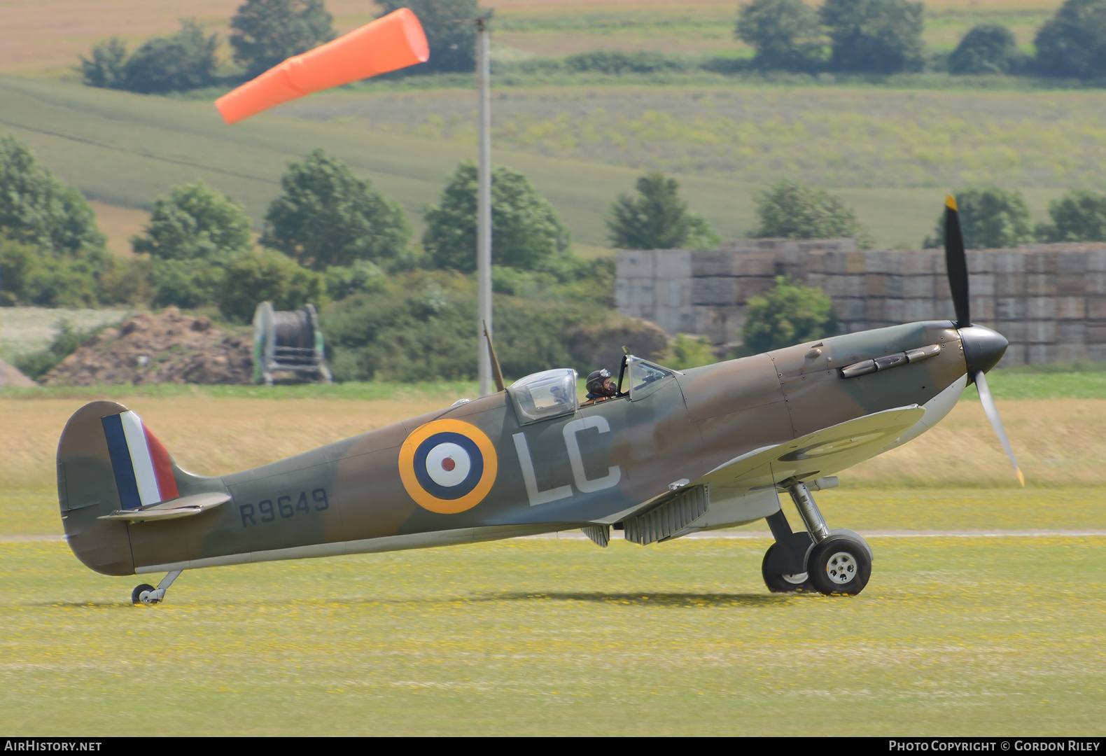 Aircraft Photo of G-CISV / R9649 | Supermarine 300 Spitfire Mk1A | AirHistory.net #803029