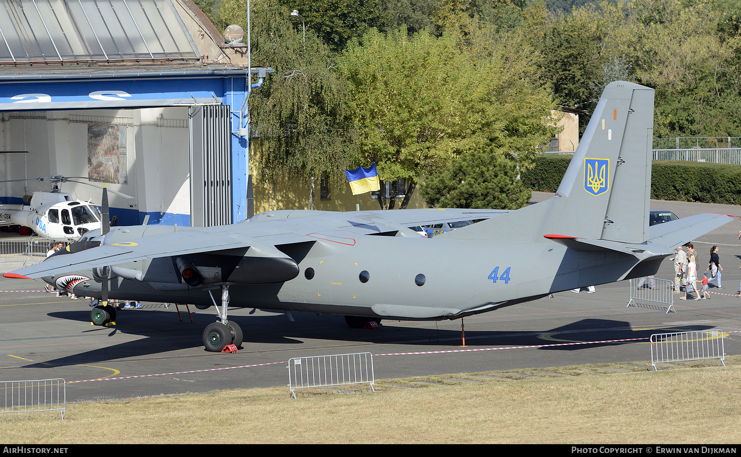 Aircraft Photo of 44 blue | Antonov An-26 | Ukraine - Air Force | AirHistory.net #803061
