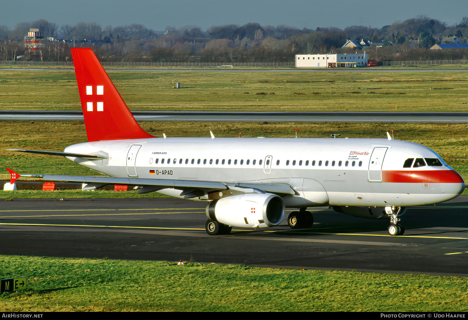 Aircraft Photo of D-APAD | Airbus A319-132LR | PrivatAir | AirHistory.net #803179