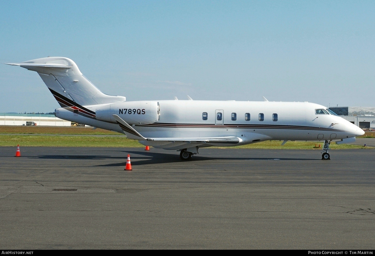 Aircraft Photo of N789QS | Bombardier Challenger 350 (BD-100-1A10) | AirHistory.net #803224