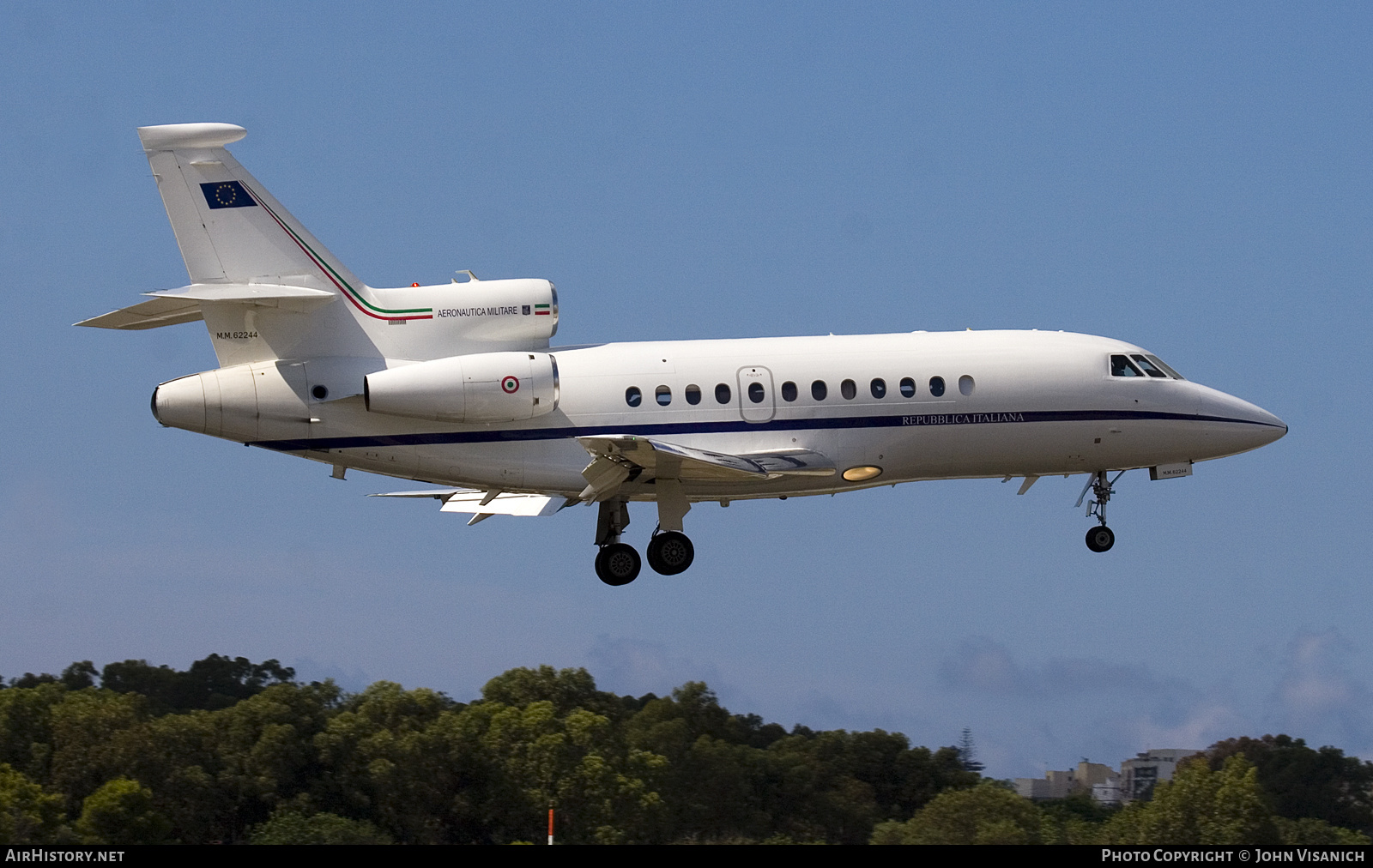 Aircraft Photo of MM62244 | Dassault Falcon 900EX EASy | Italy - Air Force | AirHistory.net #803236