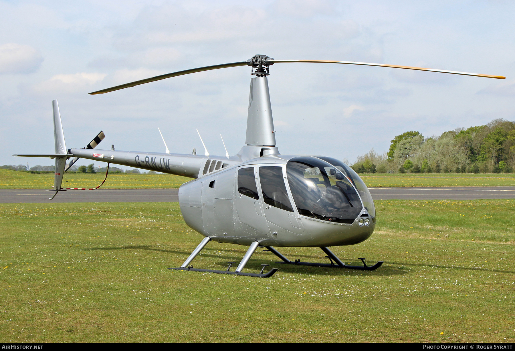 Aircraft Photo of G-RNJW | Robinson R-66 Turbine | AirHistory.net #803237