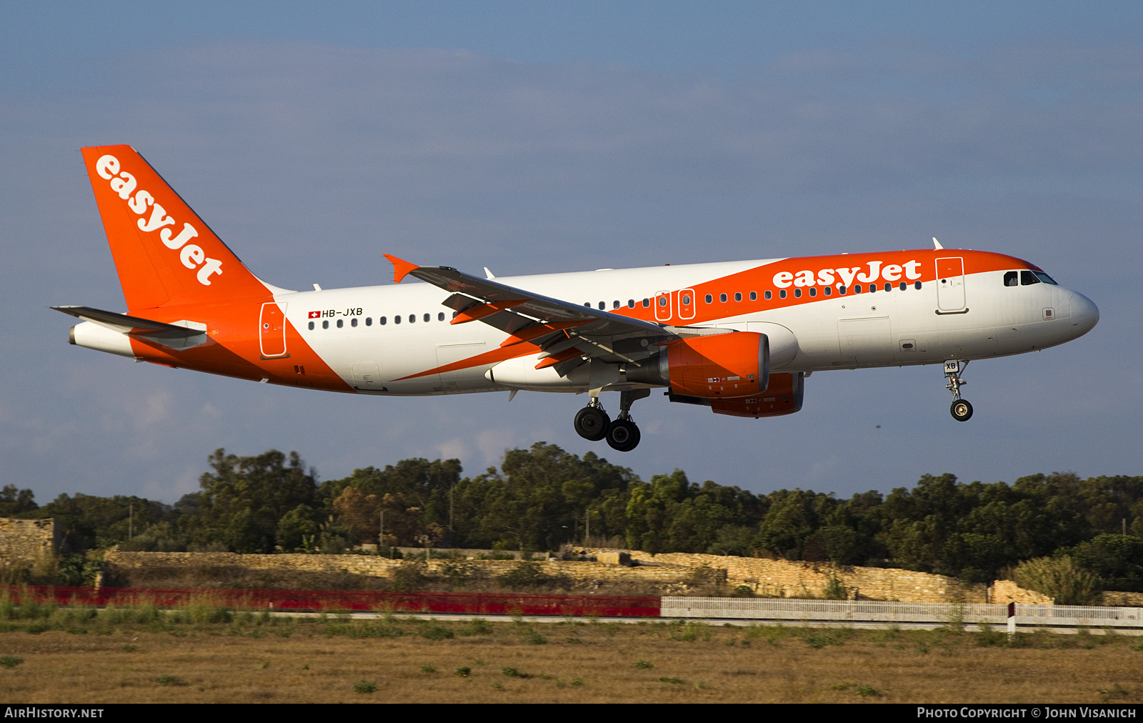 Aircraft Photo of HB-JXB | Airbus A320-214 | EasyJet | AirHistory.net #803248