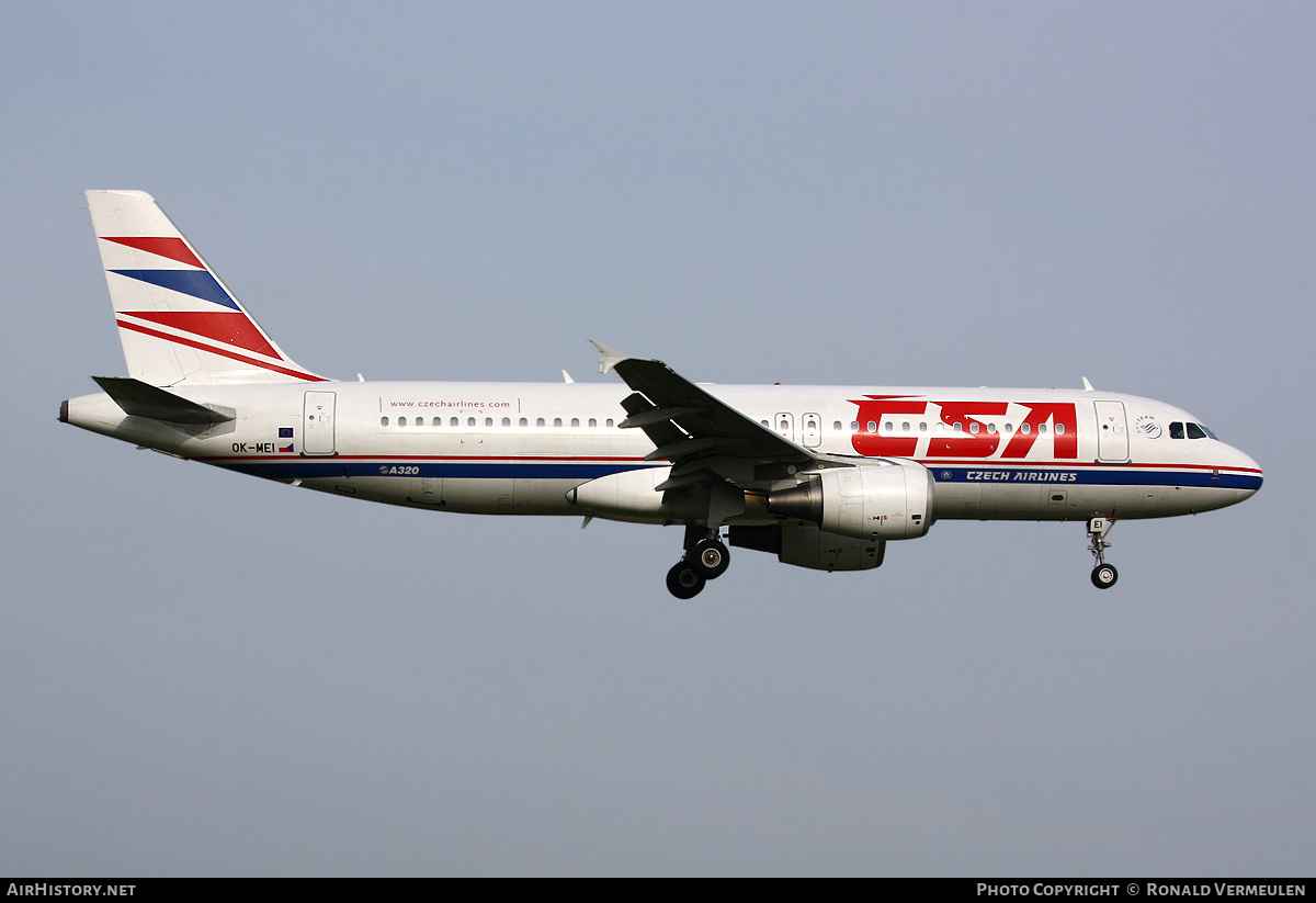 Aircraft Photo of OK-MEI | Airbus A320-214 | ČSA - Czech Airlines | AirHistory.net #803333
