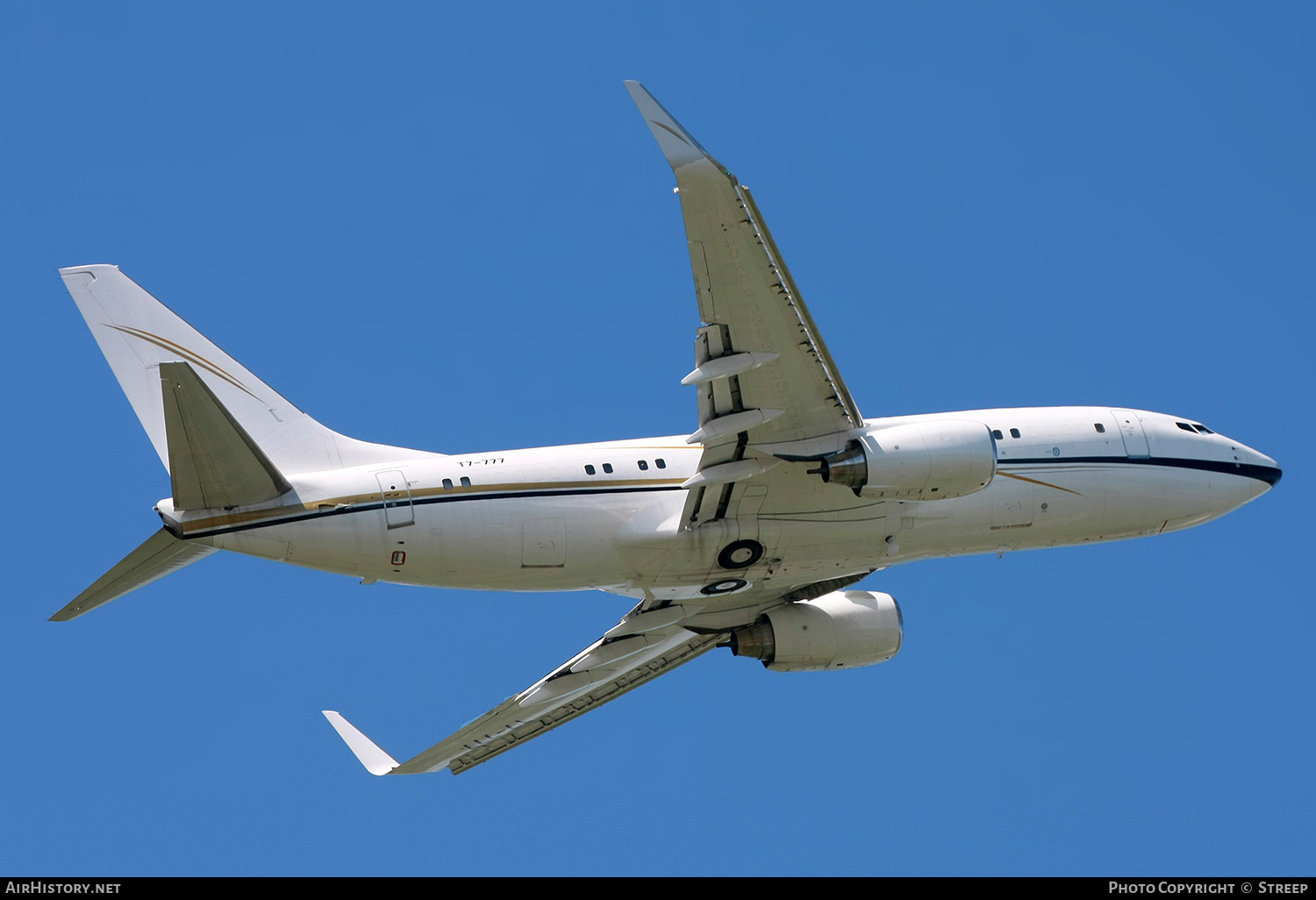 Aircraft Photo of T7-777 | Boeing 737-7EG BBJ | AirHistory.net #803342
