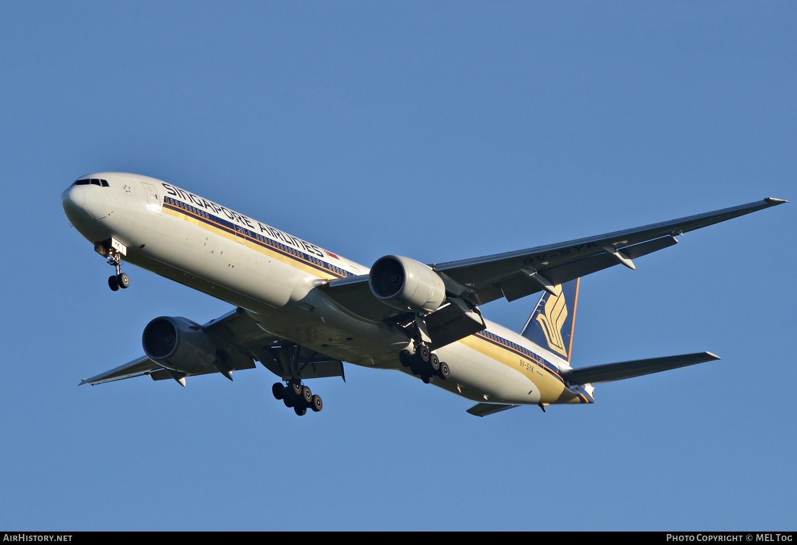 Aircraft Photo of 9V-SYK | Boeing 777-312 | Singapore Airlines | AirHistory.net #803430