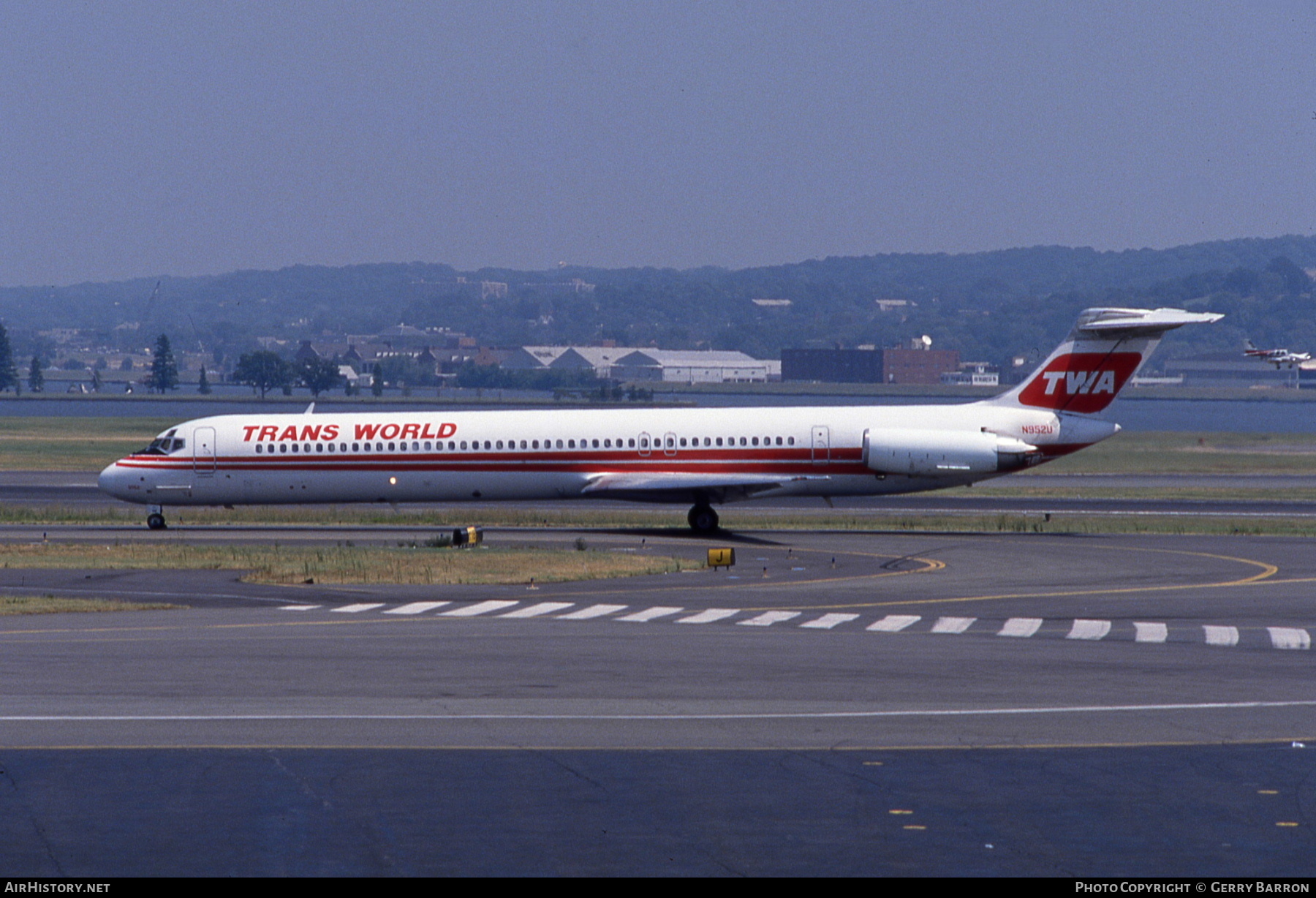 Aircraft Photo of N952U | McDonnell Douglas MD-82 (DC-9-82) | Trans World Airlines - TWA | AirHistory.net #803476