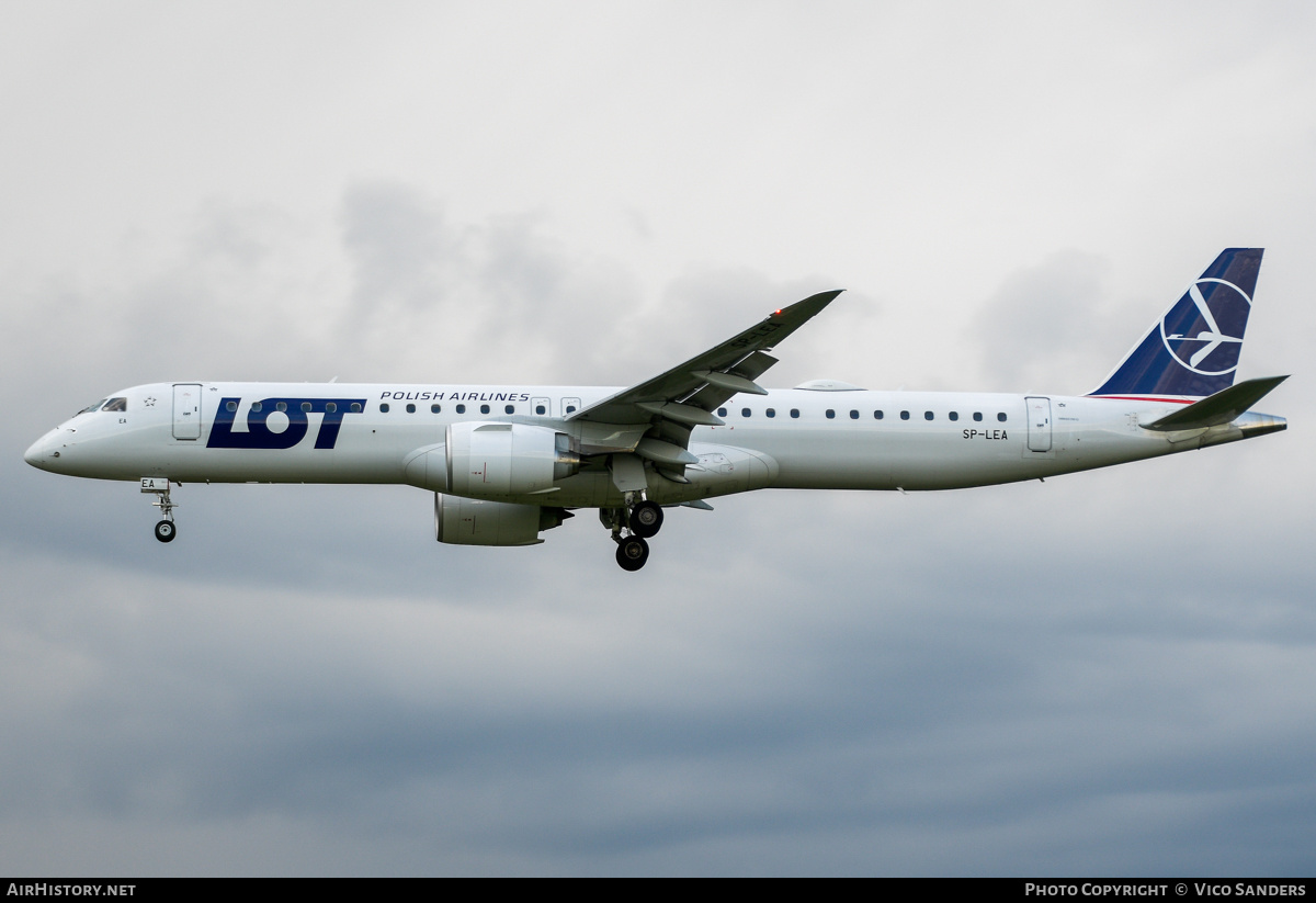 Aircraft Photo of SP-LEA | Embraer 195-E2 (ERJ-190-400 STD) | LOT Polish Airlines - Polskie Linie Lotnicze | AirHistory.net #803490