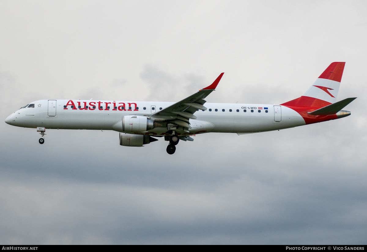 Aircraft Photo of OE-LWD | Embraer 195LR (ERJ-190-200LR) | Austrian Airlines | AirHistory.net #803492