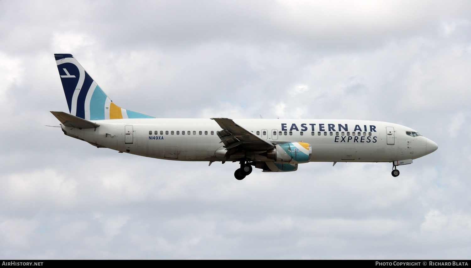 Aircraft Photo of N149XA | Boeing 737-484 | Eastern Air Express | AirHistory.net #803541