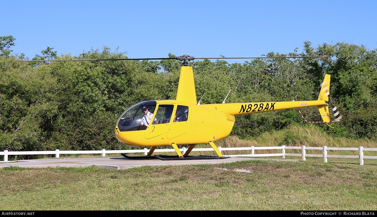 Aircraft Photo of N828AK | Robinson R-44 Raven | AirHistory.net #803543