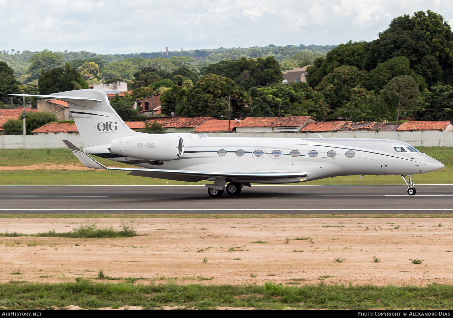 Aircraft Photo of PP-OIG | Gulfstream Aerospace G650ER (G-VI) | OIG - One Internet Group | AirHistory.net #803620