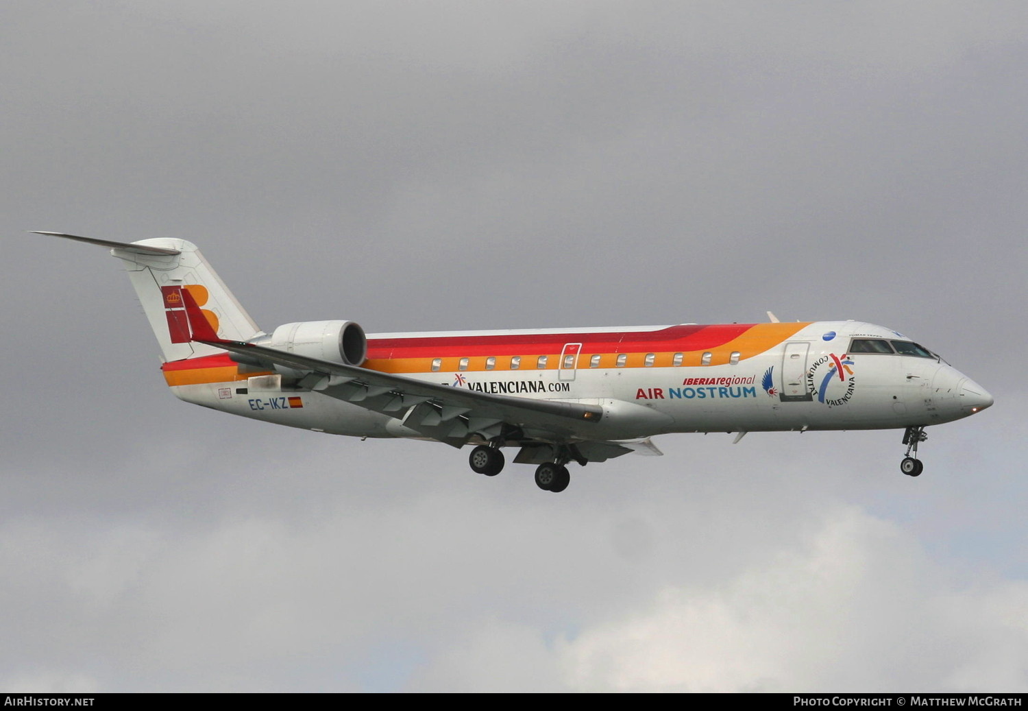 Aircraft Photo of EC-IKZ | Bombardier CRJ-200ER (CL-600-2B19) | Iberia Regional | AirHistory.net #803678