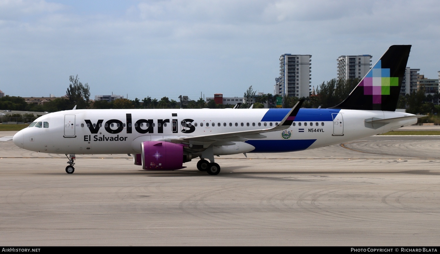 Aircraft Photo of N544VL | Airbus A320-271N | Volaris El Salvador | AirHistory.net #803691
