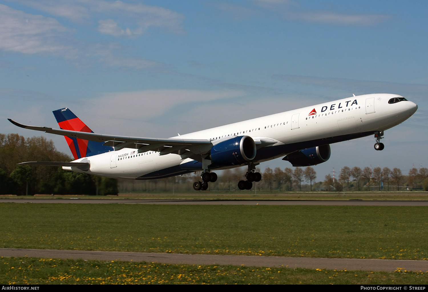 Aircraft Photo of N432DX | Airbus A330-941N | Delta Air Lines | AirHistory.net #803715
