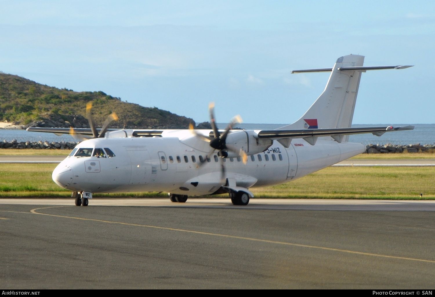 Aircraft Photo of PJ-WIZ | ATR ATR-42-500 | AirHistory.net #803844