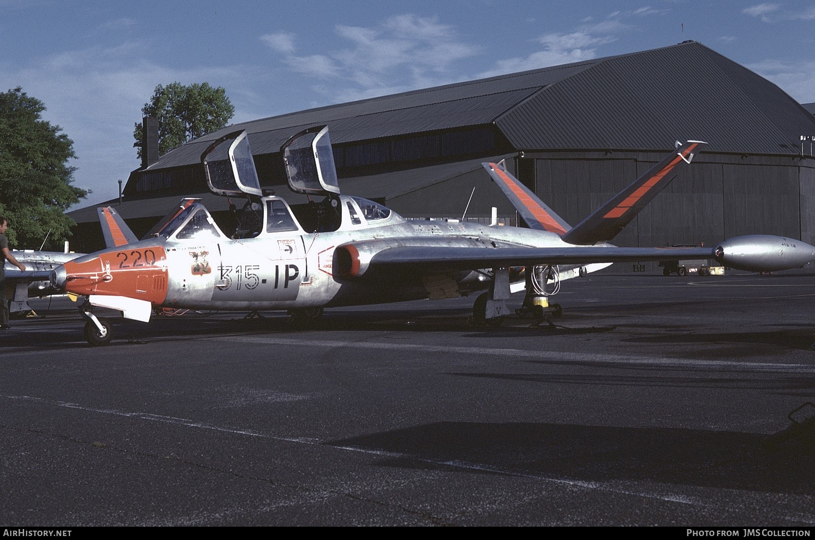 Aircraft Photo of 220 | Fouga CM-170R Magister | France - Air Force | AirHistory.net #803861