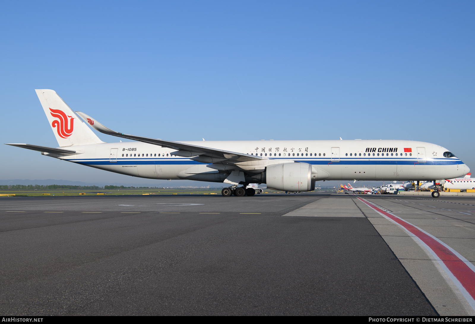 Aircraft Photo of B1085 | Airbus A350-941 | Air China | AirHistory.net #803875