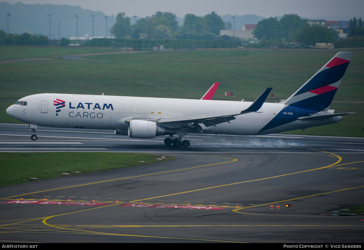 Aircraft Photo of CC-CXK | Boeing 767-316/ER | LATAM Cargo | AirHistory.net #803991