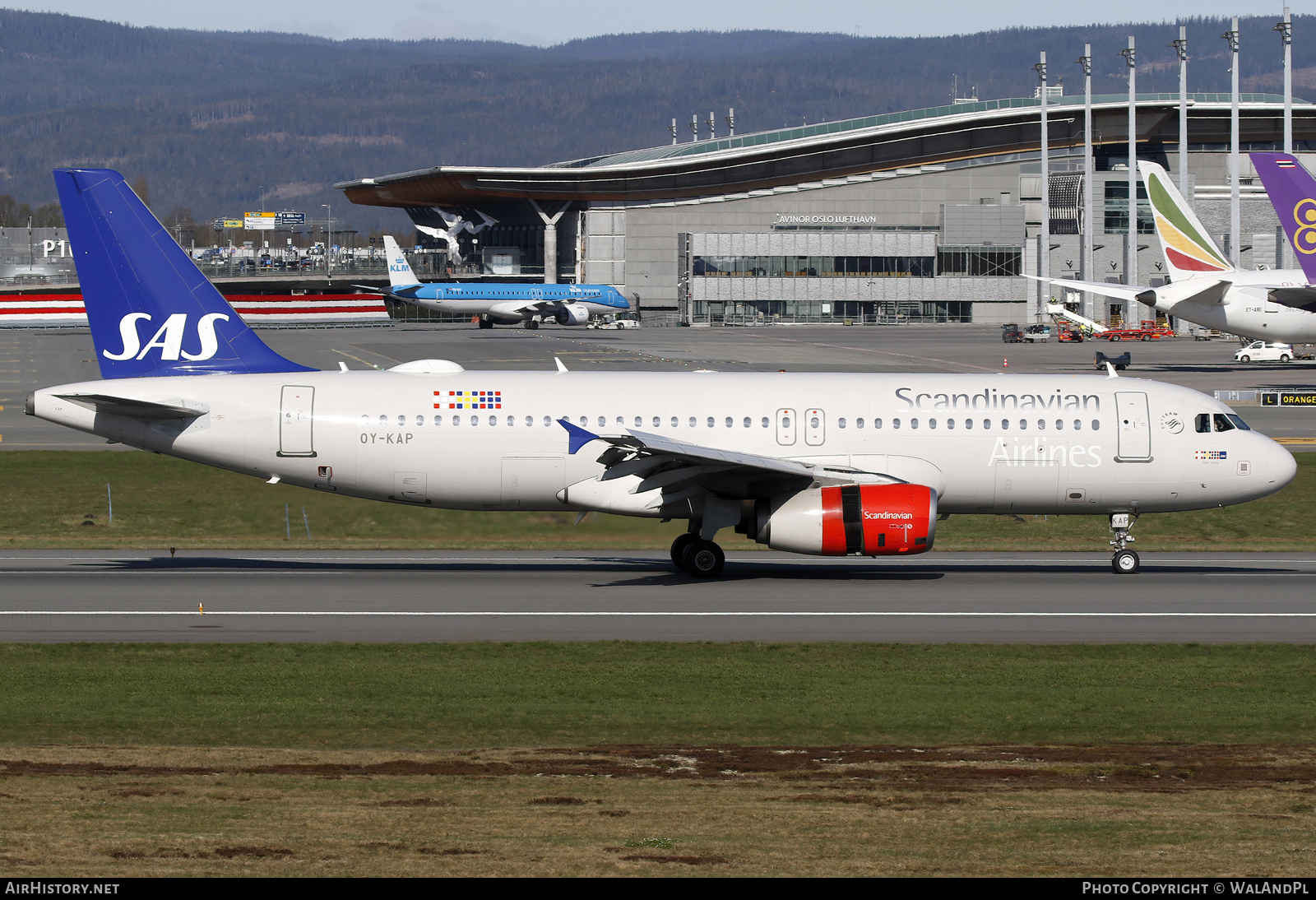 Aircraft Photo of OY-KAP | Airbus A320-232 | Scandinavian Airlines - SAS | AirHistory.net #804015