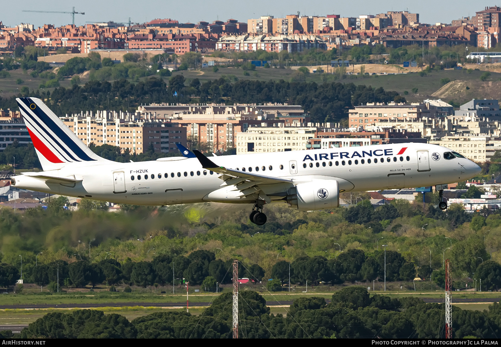Aircraft Photo of F-HZUK | Airbus A220-371 (BD-500-1A11) | Air France | AirHistory.net #804071