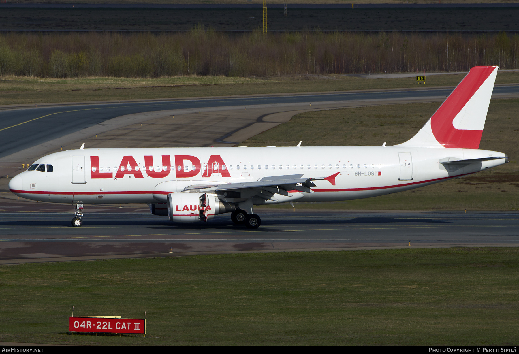 Aircraft Photo of 9H-LOS | Airbus A320-214 | Lauda | AirHistory.net #804072