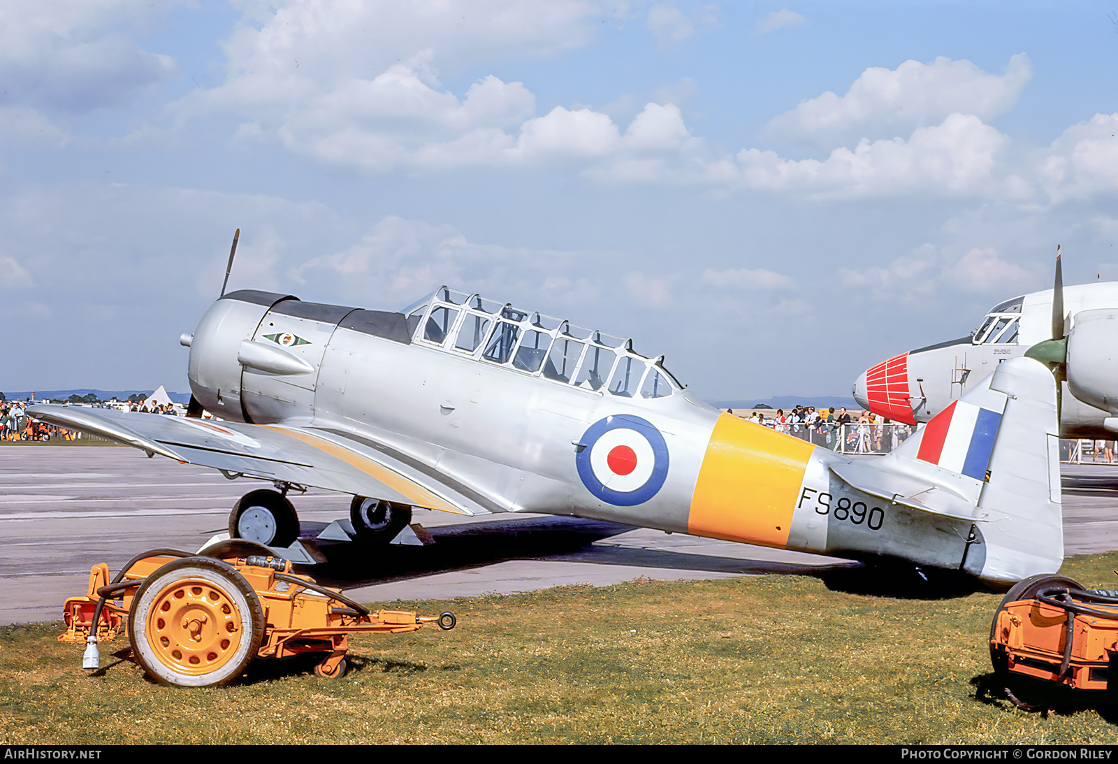 Aircraft Photo of FS890 | North American AT-16 Harvard IIB | UK - Air Force | AirHistory.net #804085