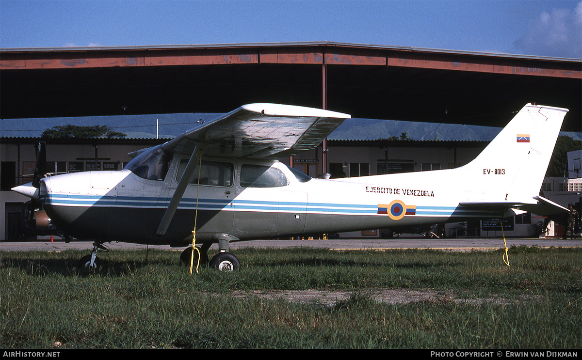 Aircraft Photo of EV-8013 | Cessna 172L | Venezuela - Army | AirHistory.net #804091