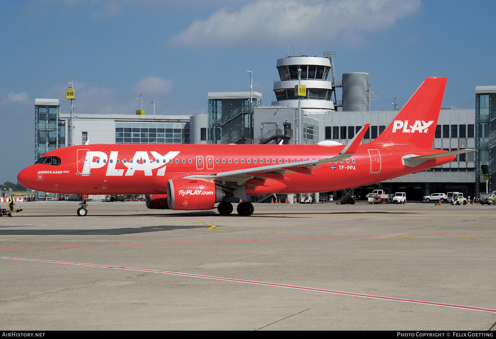 Aircraft Photo of TF-PPA | Airbus A320-251N | Play | AirHistory.net #804106