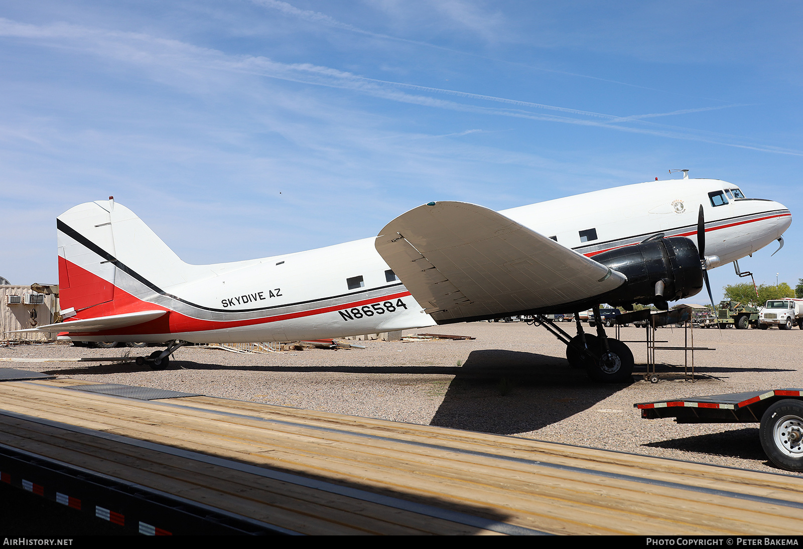 Aircraft Photo of N86584 | Douglas DC-3-G202A | Skydive Arizona | AirHistory.net #804251