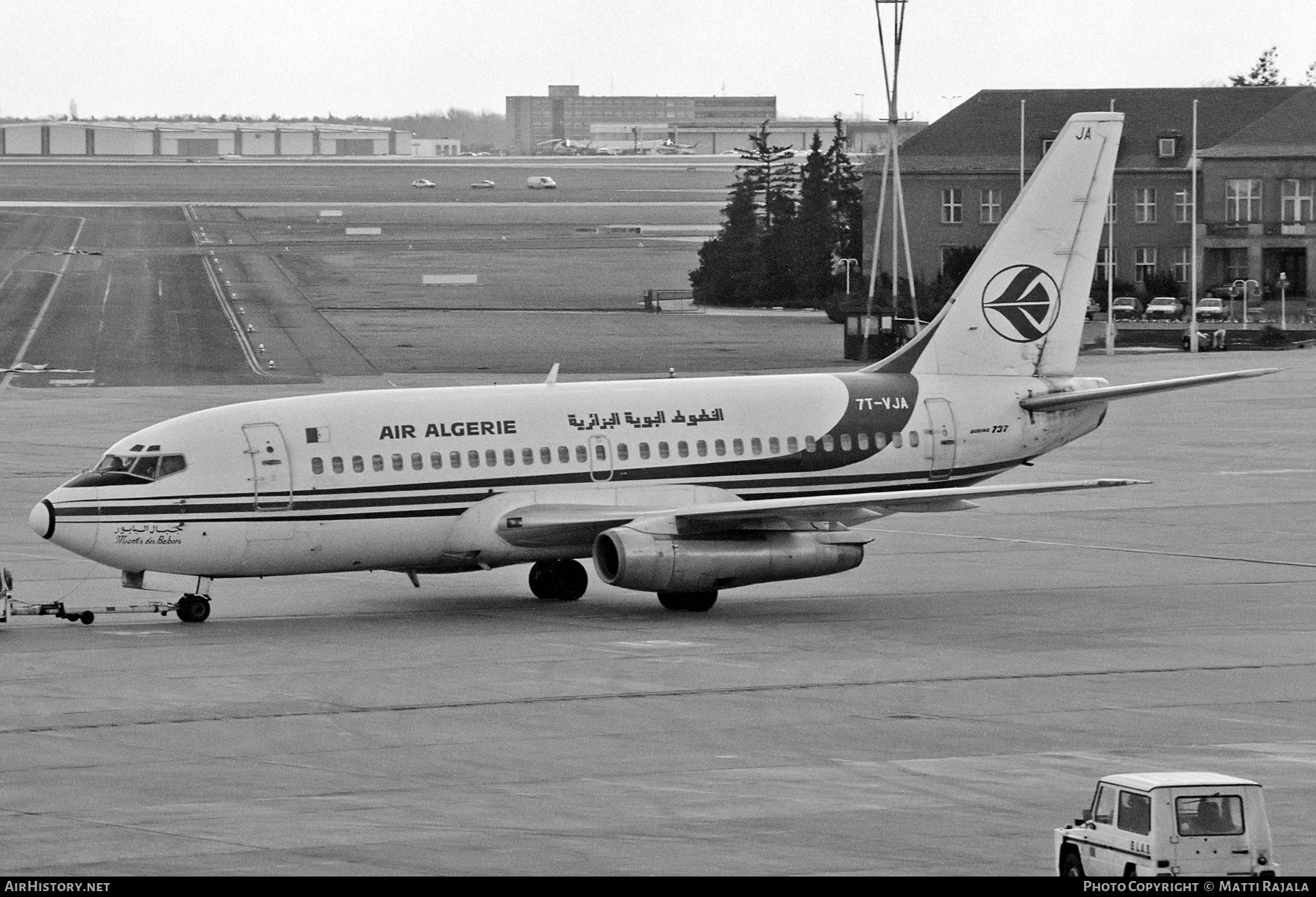 Aircraft Photo of 7T-VJA | Boeing 737-2T4/Adv | Air Algérie | AirHistory.net #804264