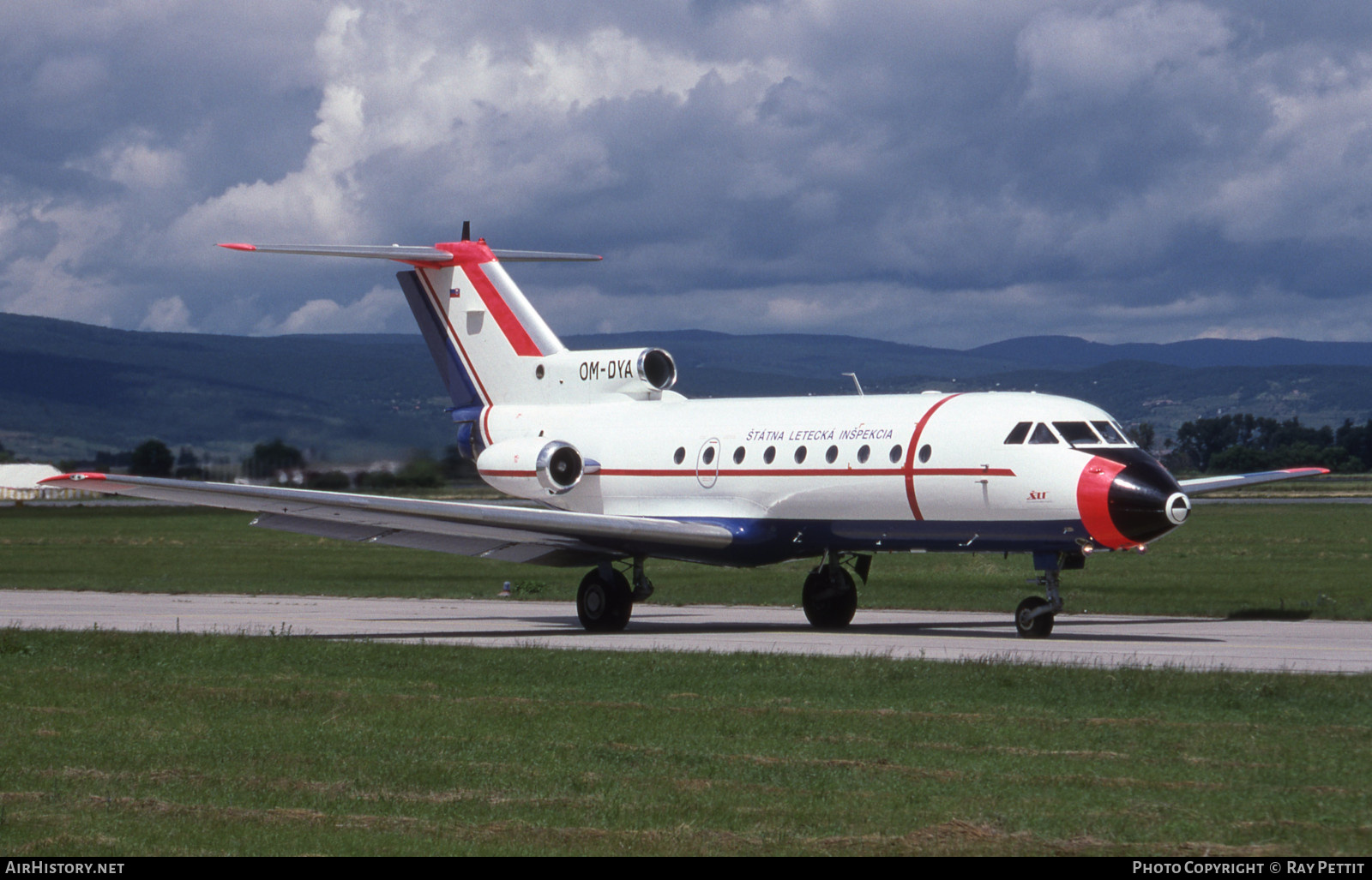 Aircraft Photo of OM-DYA | Yakovlev Yak-40 | Štátna Letecká Inšpekcia - SLI | AirHistory.net #804265