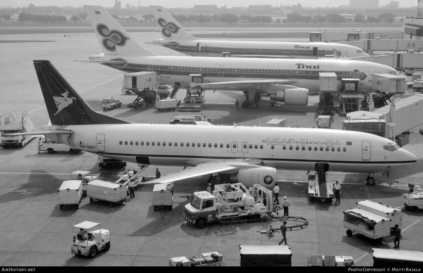Aircraft Photo of 9M-MMY | Boeing 737-4H6 | Myanmar Airways International - MAI | AirHistory.net #804344
