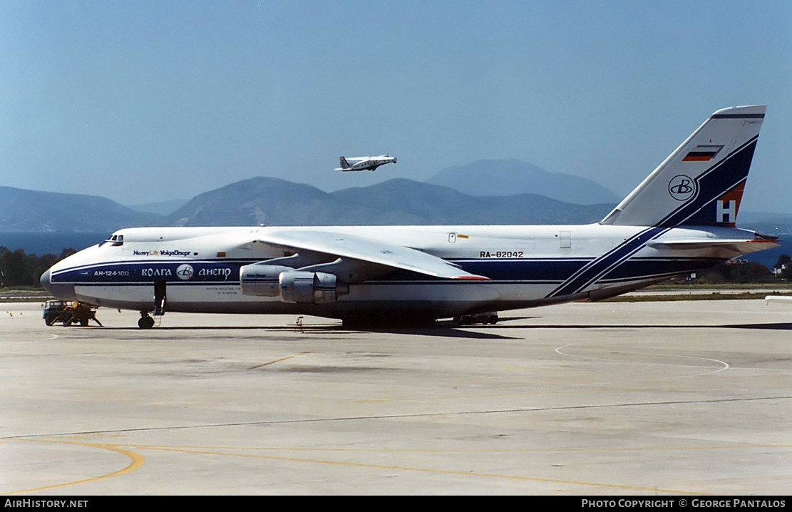 Aircraft Photo of RA-82042 | Antonov An-124-100 Ruslan | Volga-Dnepr Airlines | AirHistory.net #804509