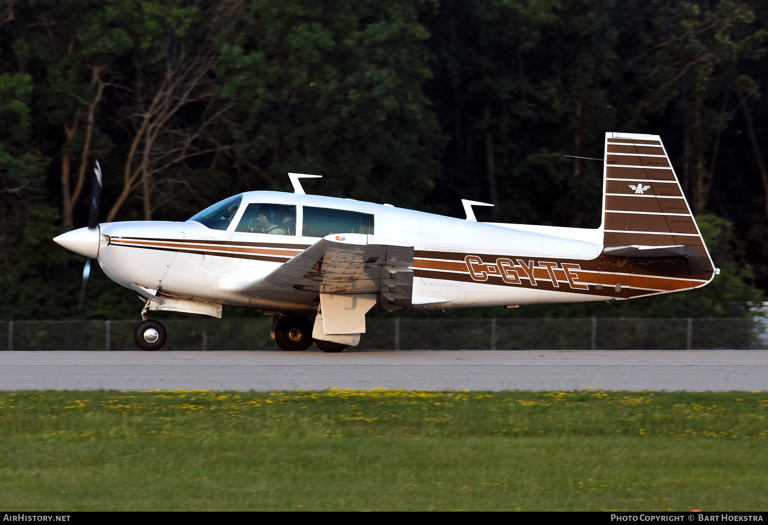 Aircraft Photo of C-GYTE | Mooney M-20J | AirHistory.net #804531