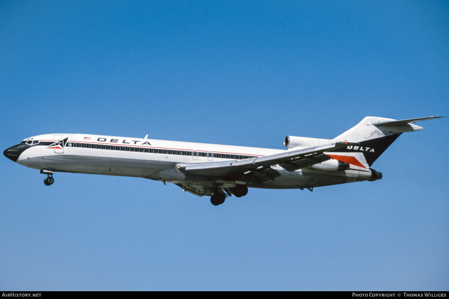 Aircraft Photo of N509DA | Boeing 727-232/Adv | Delta Air Lines | AirHistory.net #804614