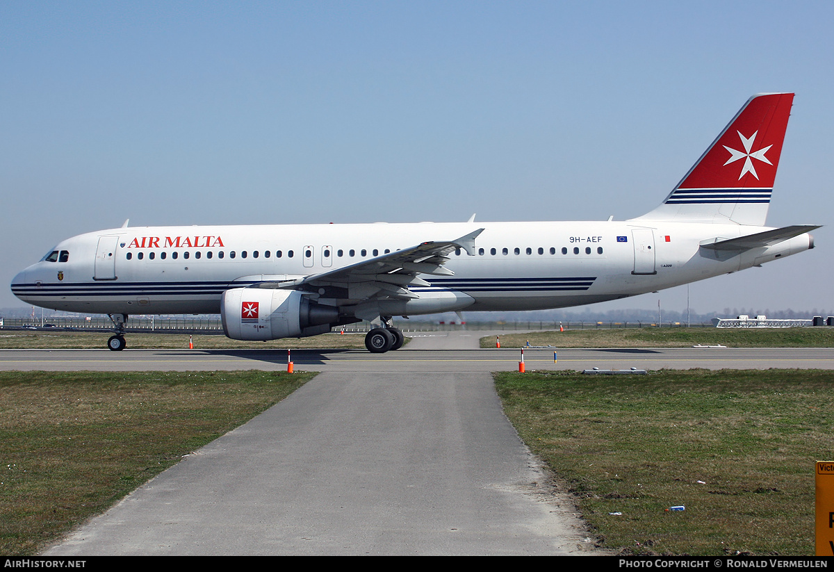 Aircraft Photo of 9H-AEF | Airbus A320-214 | Air Malta | AirHistory.net #804638