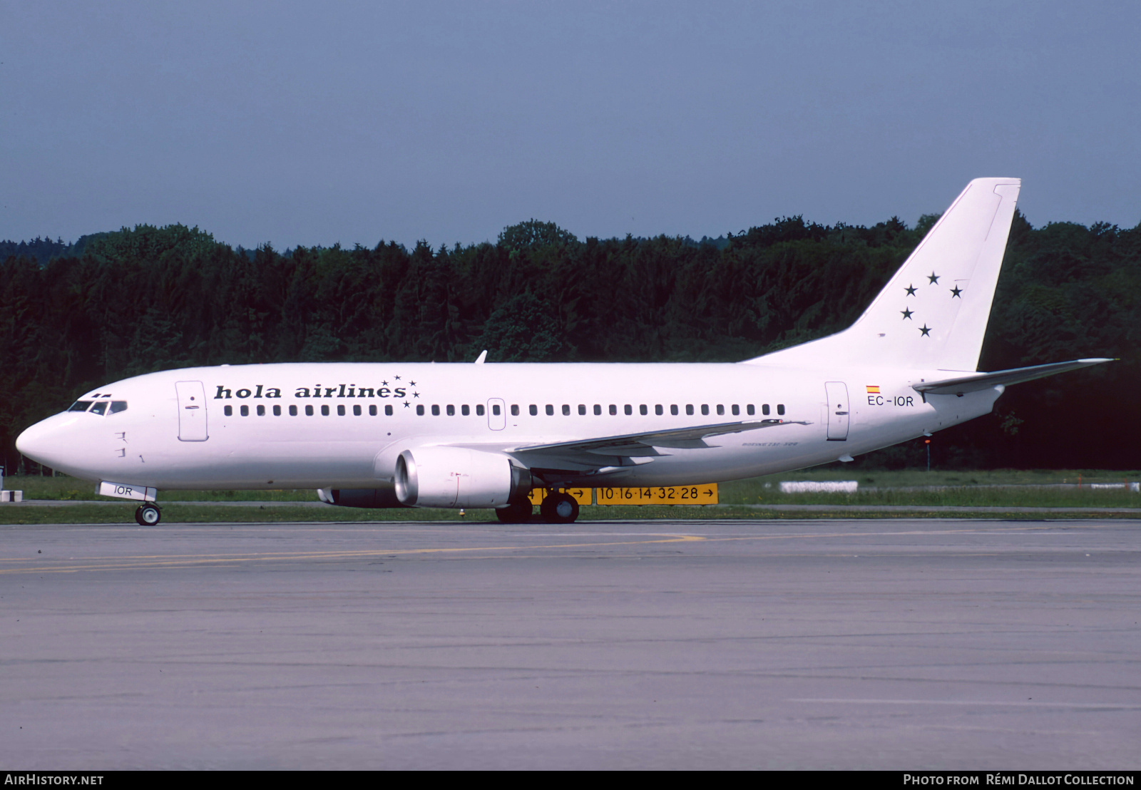 Aircraft Photo of EC-IOR | Boeing 737-382 | Hola Airlines | AirHistory.net #804727
