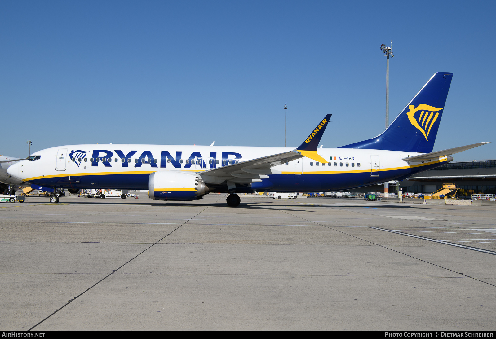 Aircraft Photo of EI-IHN | Boeing 737-8200 Max 200 | Ryanair | AirHistory.net #804740