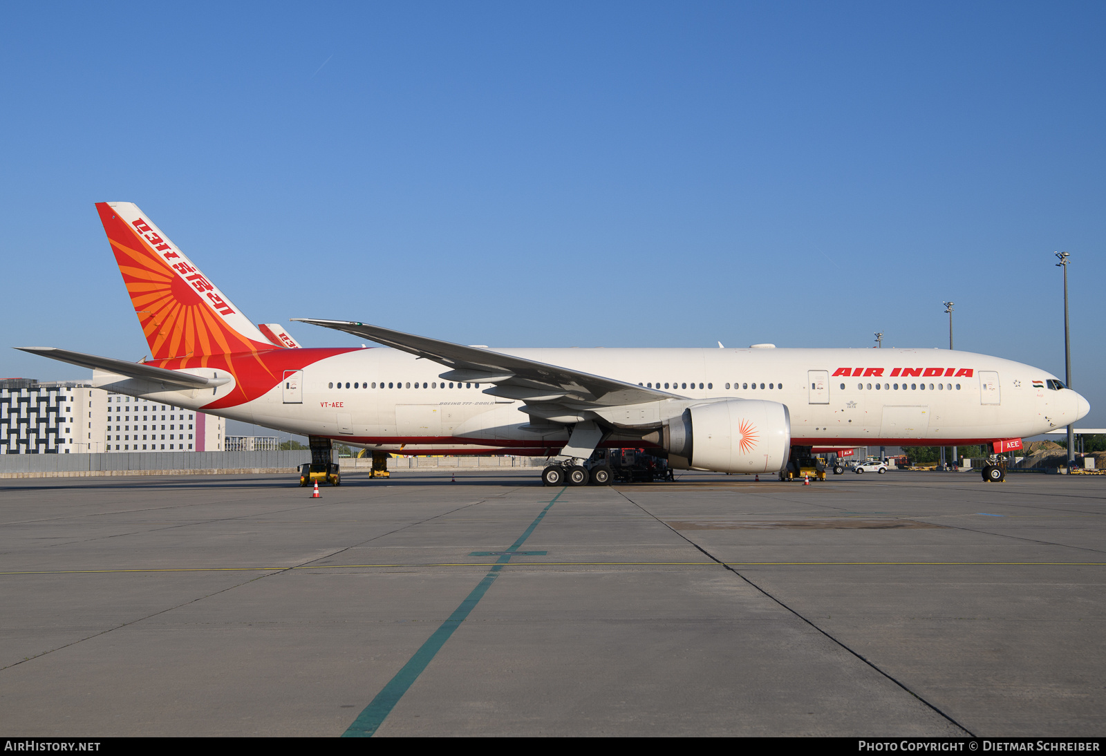 Aircraft Photo of VT-AEE | Boeing 777-232/LR | Air India | AirHistory.net #804764