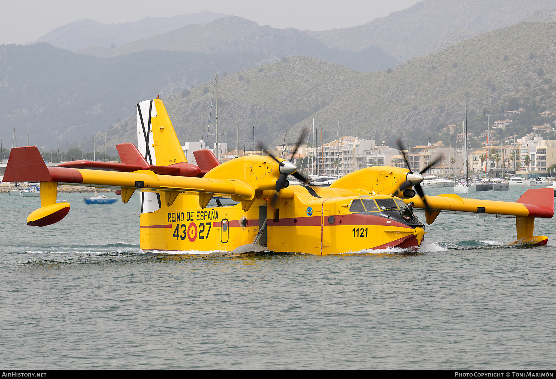 Aircraft Photo of UD.13-27 | Canadair CL-215T (CL-215-6B11) | Spain - Air Force | AirHistory.net #804836