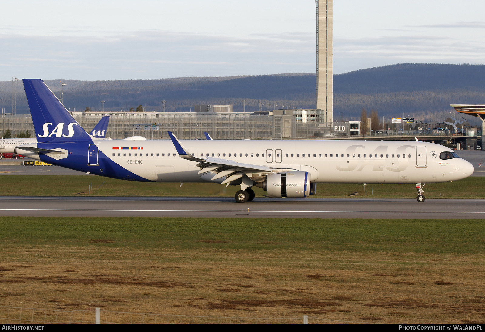 Aircraft Photo of SE-DMO | Airbus A321-253NX | Scandinavian Airlines - SAS | AirHistory.net #804843