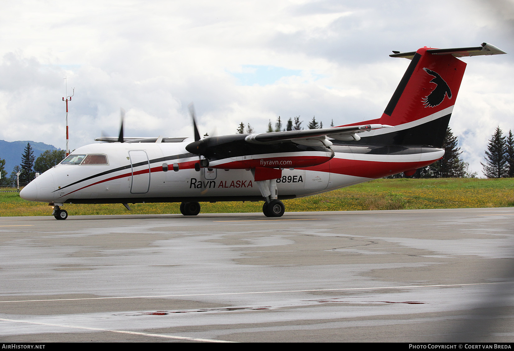 Aircraft Photo of N889EA | De Havilland Canada DHC-8-106 Dash 8 | Ravn Alaska | AirHistory.net #804911