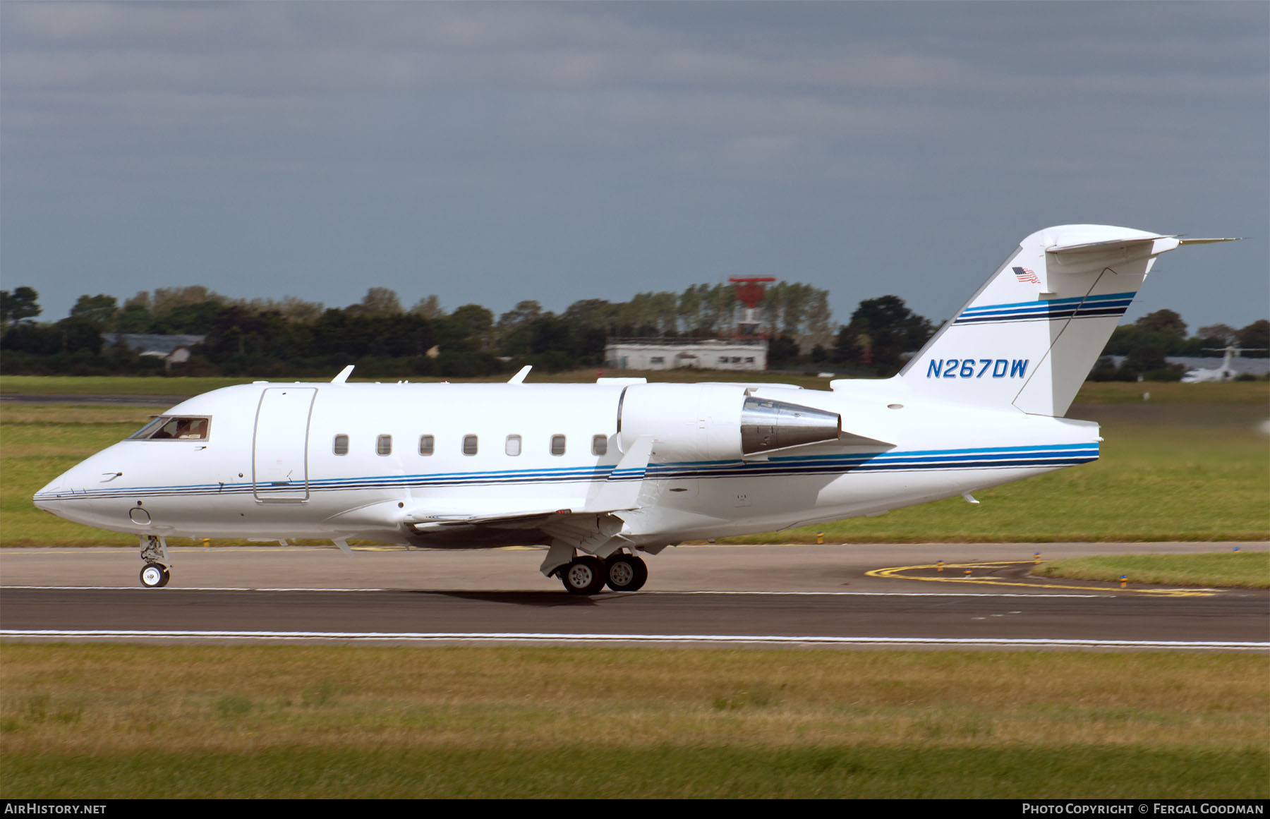 Aircraft Photo of N267DW | Bombardier Challenger 605 (CL-600-2B16) | AirHistory.net #805052