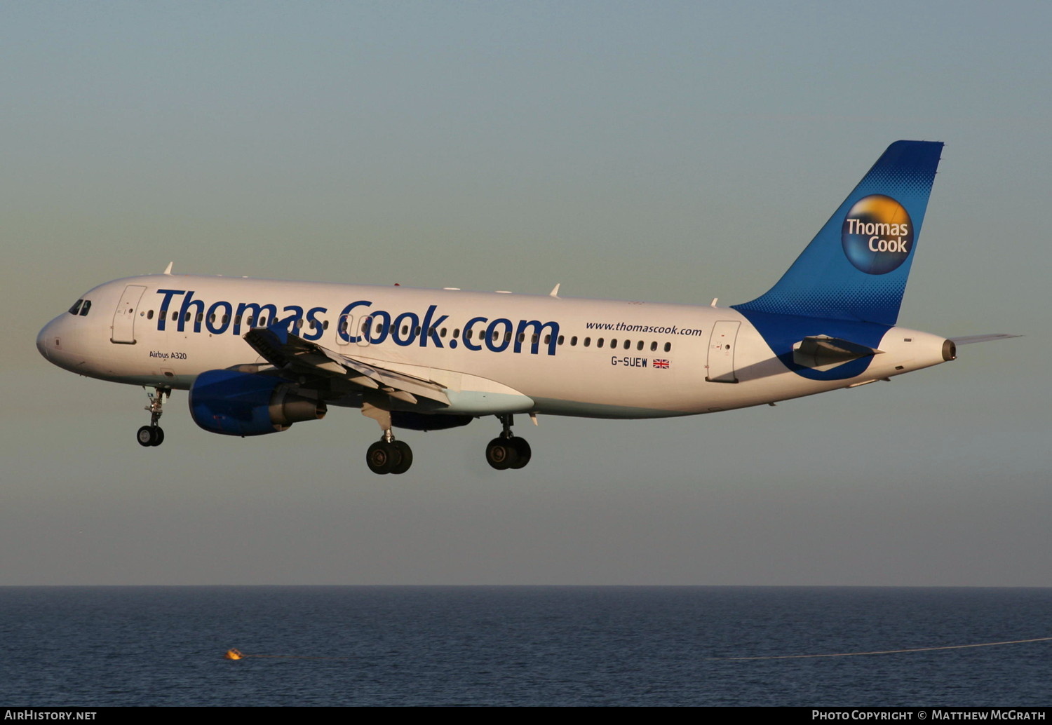 Aircraft Photo of G-SUEW | Airbus A320-214 | Thomas Cook Airlines | AirHistory.net #805074