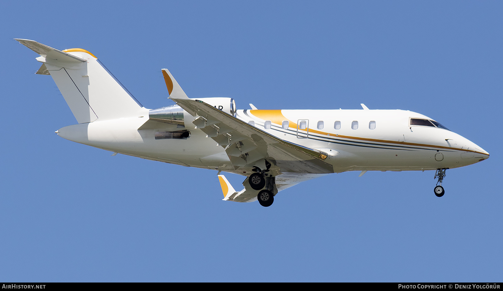 Aircraft Photo of VQ-BAR | Bombardier Challenger 605 (CL-600-2B16) | AirHistory.net #805076